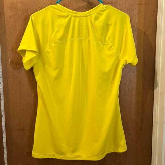 ❤️‍🔥❤️‍🔥🐻Size L - Danskin Now - Bright Yellow Short Sleeve Activewear Tee - Picture 4 of 5